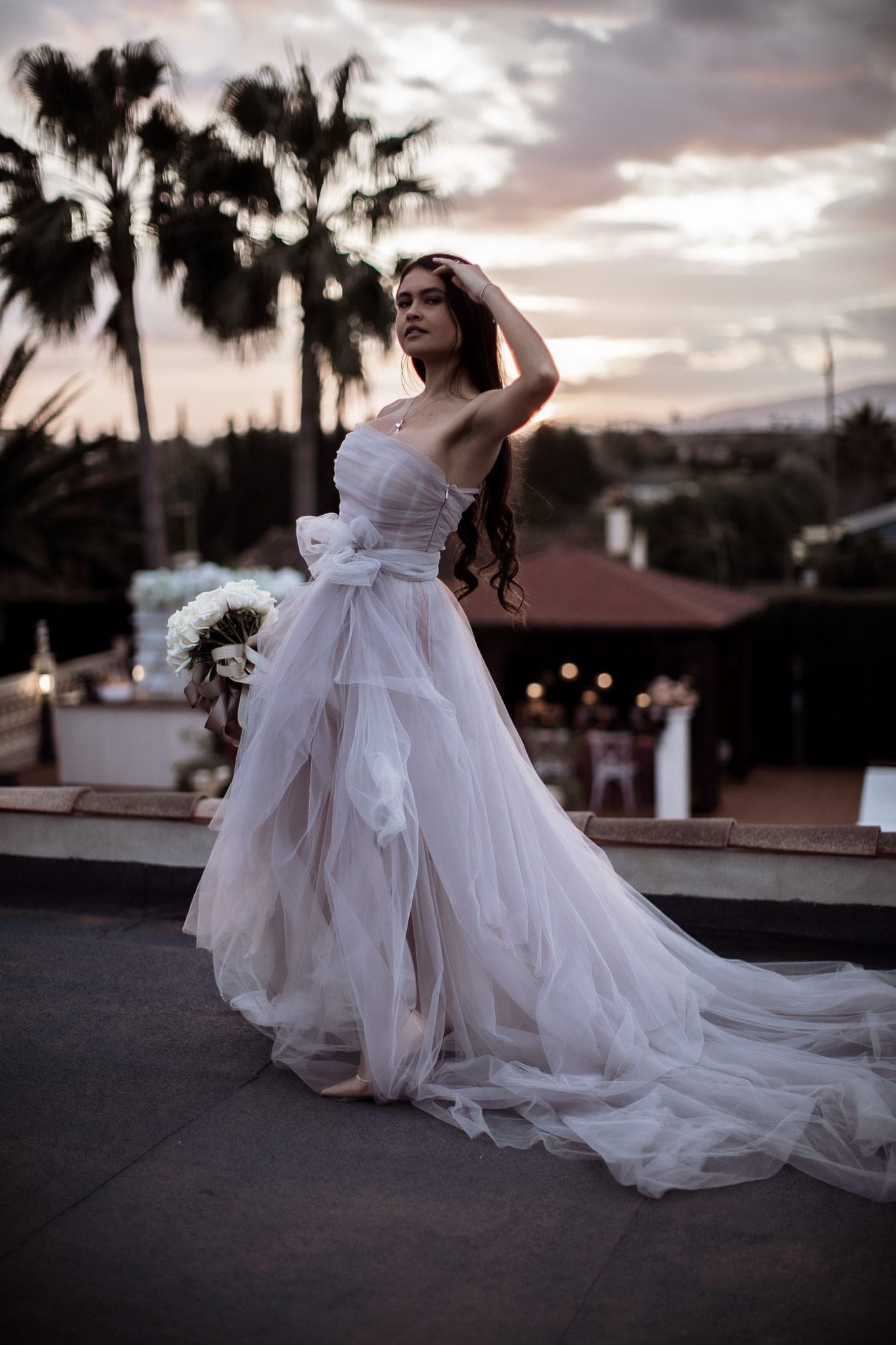 Hochzeit auf Mallorca planen – Finca mit Olivenhain im goldenen Abendlicht