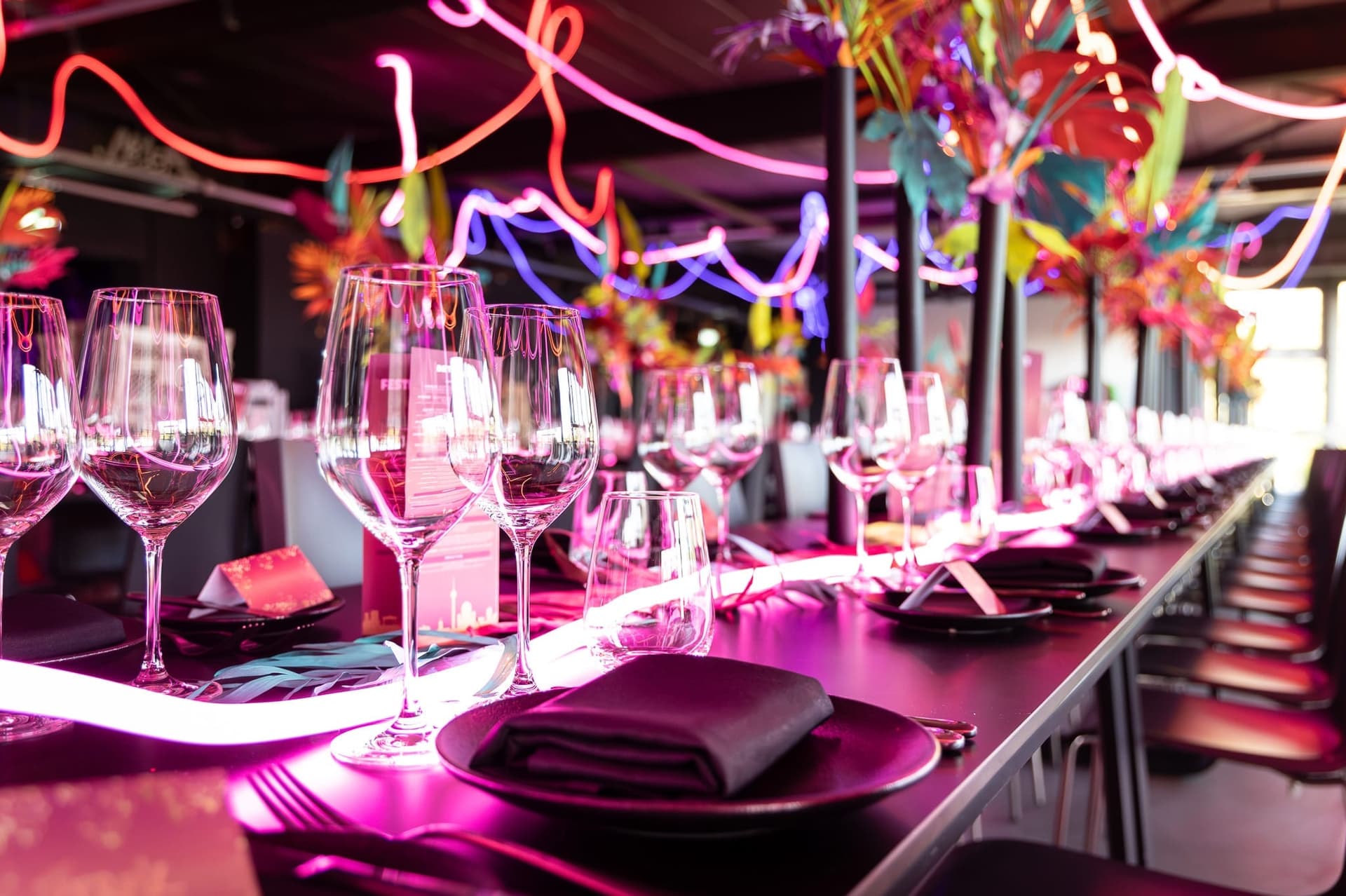 Florale Dekoration beim Corporate Event