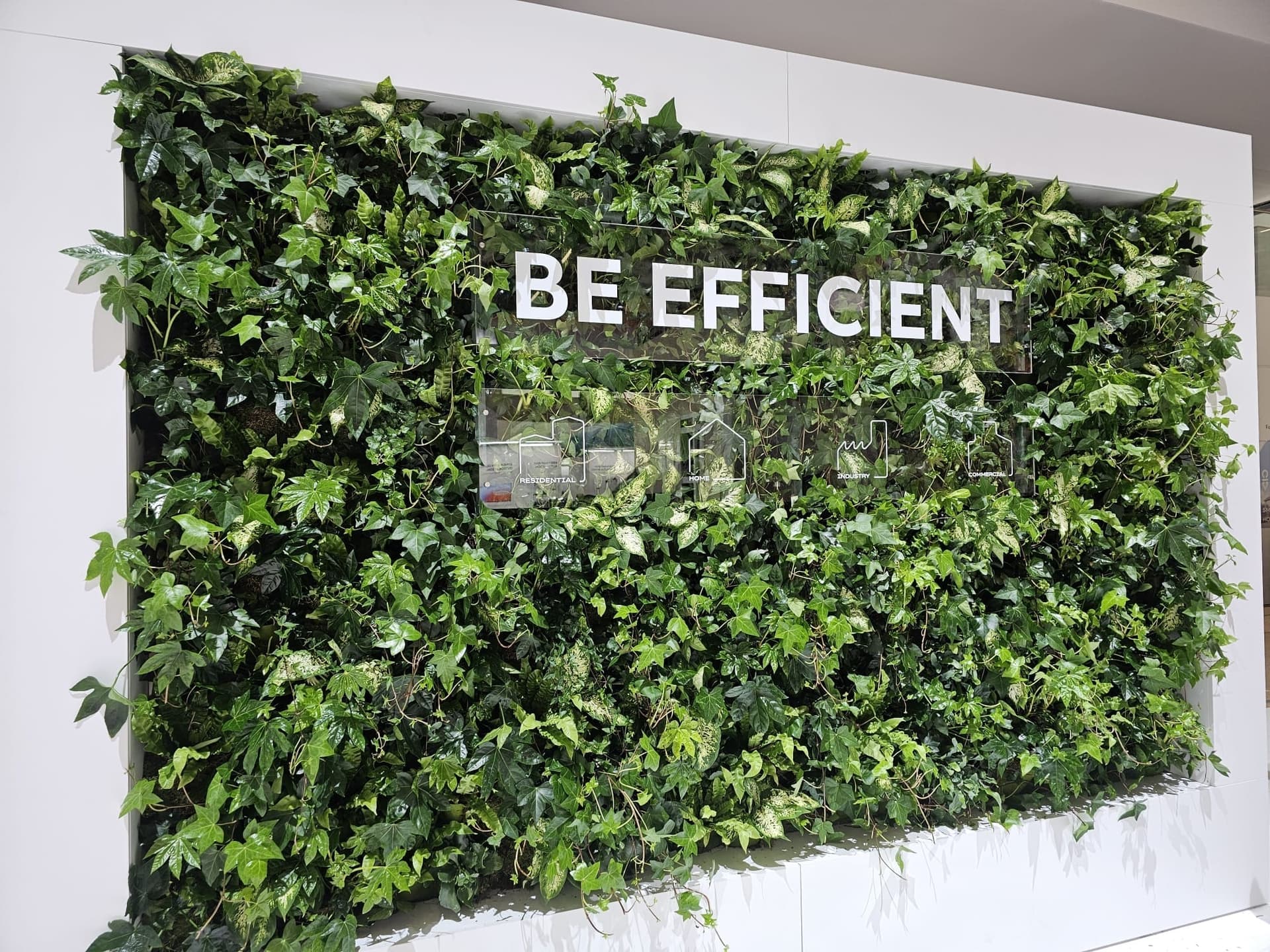 Messe Frankfurt Light + Building Impression